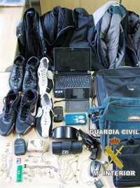La Guardia Civil detiene a una pareja que presuntamente robaba en viviendas de Calpe y Benissa