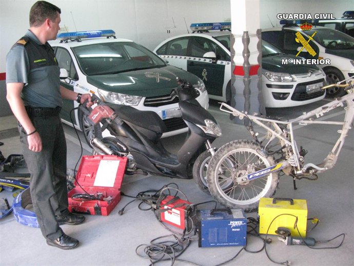 Motos recuperadas en Baena