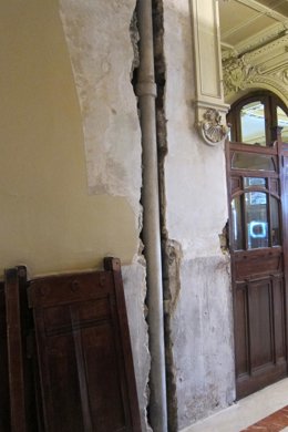 Humedad en Junta General del Principado de Asturias