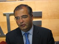 Ron (Popular) dice que persiste la incertidumbre respecto al final de la crisis y las difíciles condiciones