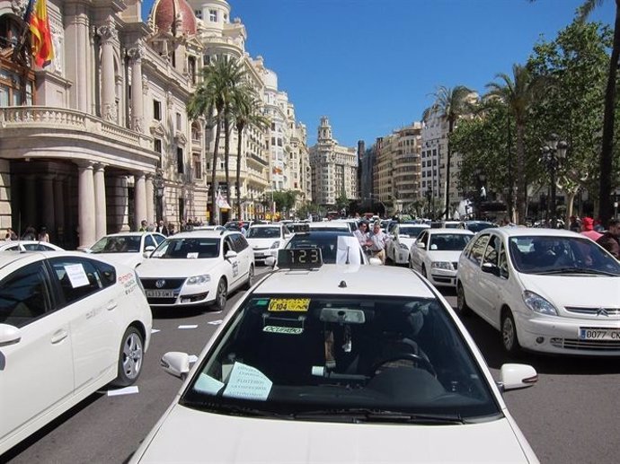 Protesta de taxistas en Valencia 