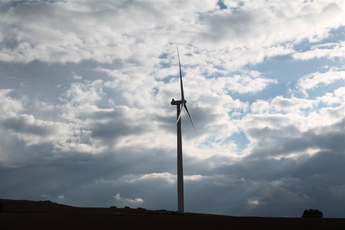 MOLINOS, ENERGÍA EÓLICA, RENOVABLES, VIENTO