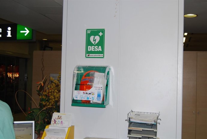 Desfibrilador en la estación de Santa Justa