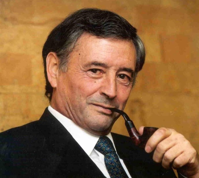 El hasta ahora presidente de la Fundación 27 de Marzo, Fermín Carnero 