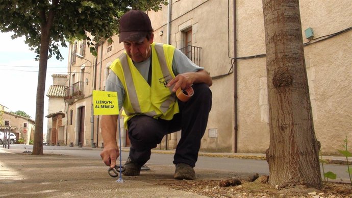 Campaña contra las defecaciones de perros en Vilablareix