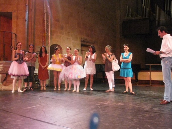 Escuela De Danza De La Diputación De Cáceres