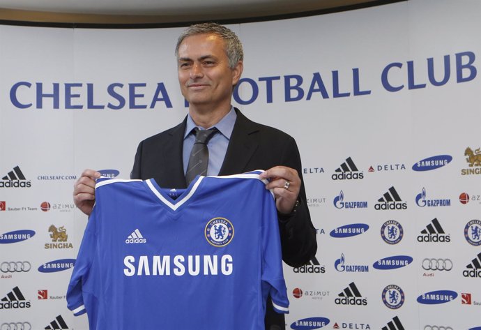Jose Mourinho presentado con el Chelsea
