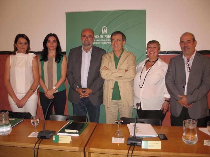 Balance del primer año de la Consejería de Turismo y Comercio en Sevilla