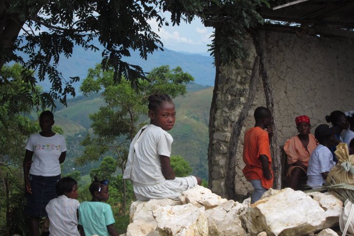 Niña en zona rural de Haití