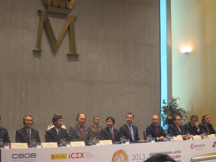 El príncipe Felipe y el príncipe Naruhito de Japón