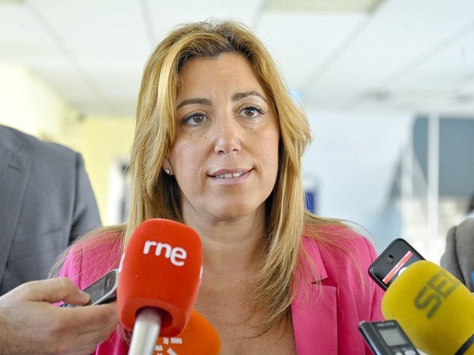 Susana Díaz atiende hoy a los medios