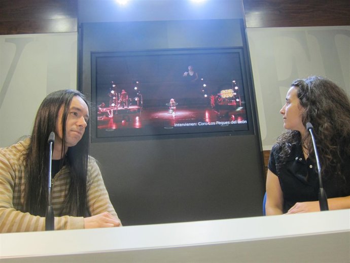 Vérval y Flavia, durante la presentación.