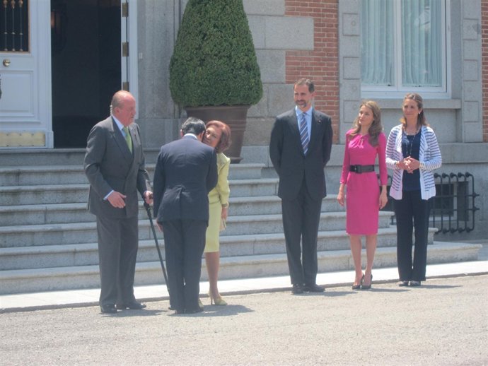 Naurhito en Zarzuela con los Reyes y los Príncipes