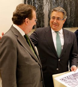 Emilio de Llera y Juan Ignacio Zoido durante la reunión
