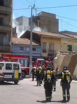 Incendio en una casa del Cabanyal