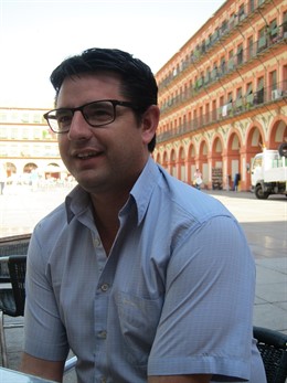 El coordinador provincial de IU en Córdoba, Pedro García