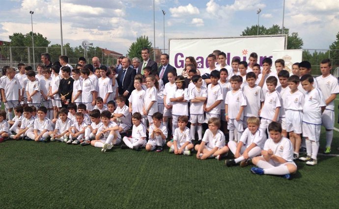 ESCUELA INTEGRACION REAL MADRID MÉMORA