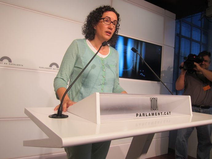 La portavoz de ERC en el Parlament, Marta Rovira, en ruede de prensa