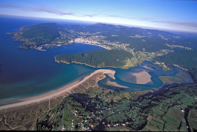 La Coruna. Galicia Rias altas. Ria de Cedeira