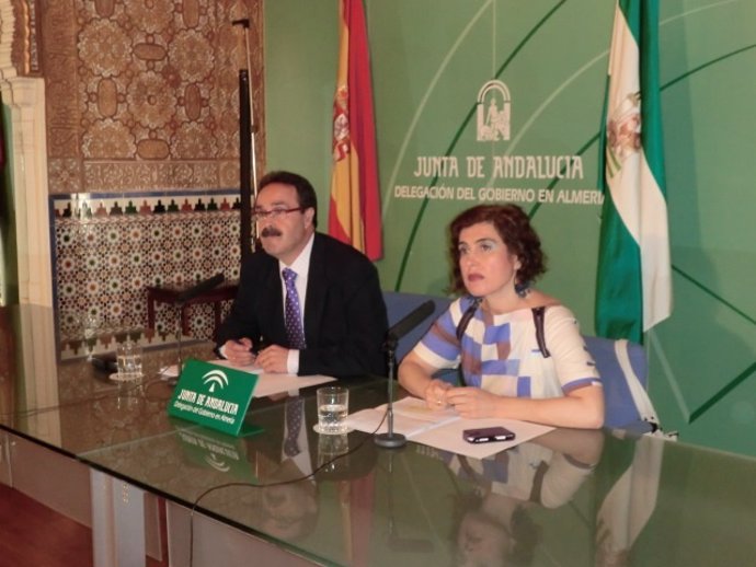 Valdivia y Barroso, en rueda de prensa