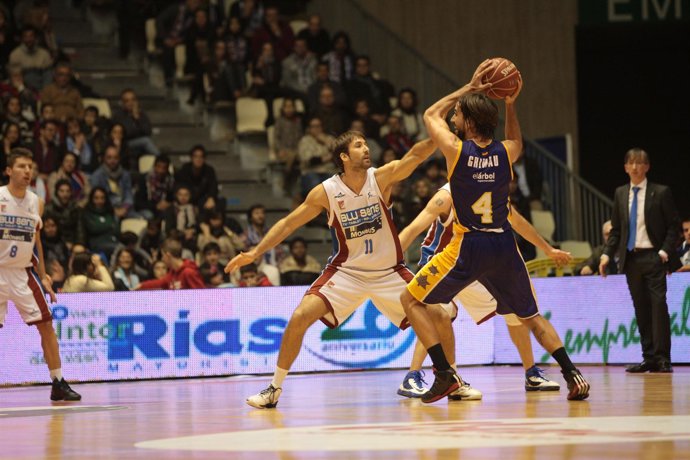 Micky Stobart Blusens Monbus Obradoiro