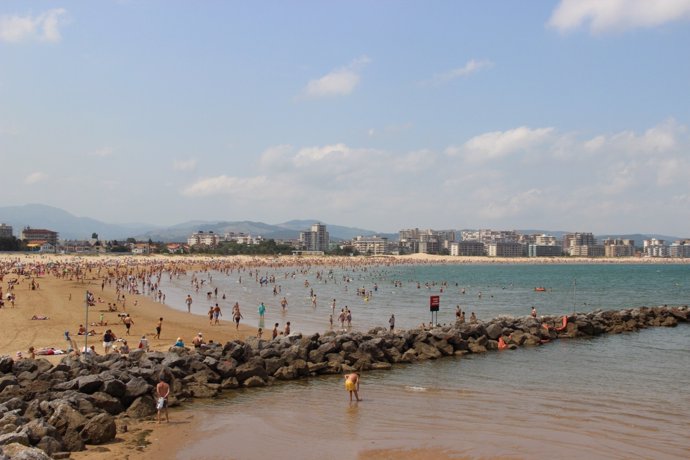 Playa Salvé de Laredo