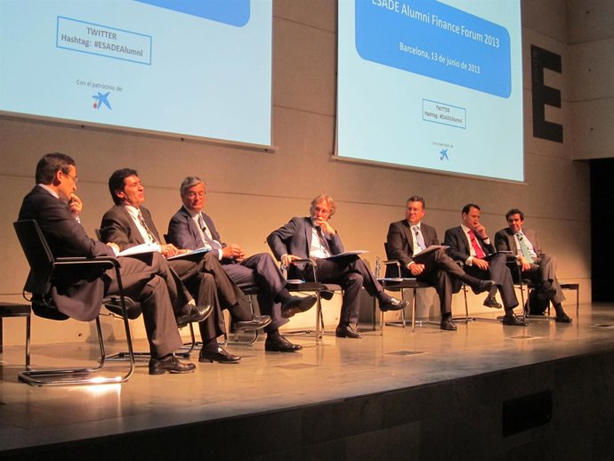 Coloquio del Club de Finanzas de Esade Alumni sobre la banca