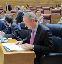 Fabra en su escaño en las Corts