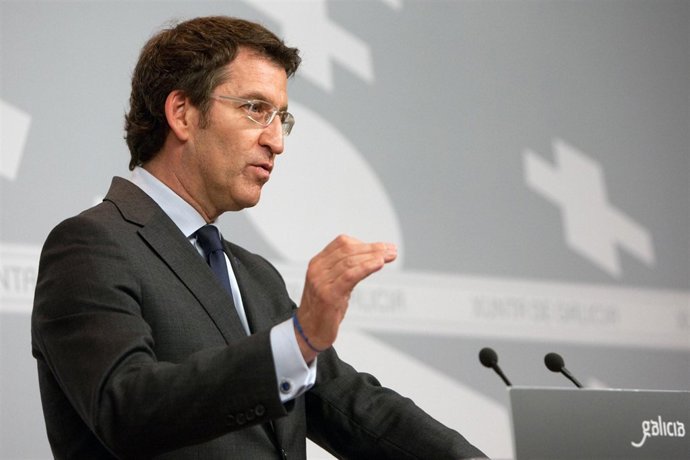 alberto nunez feijoo informa en rolda de prensa dos asuntos tratados na reunion 