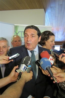 El consejero de Sanidad, Antonio María Sáez Aguado