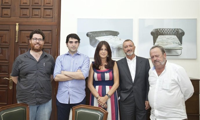 Los miembros del jurado del certamen de Letras Hispánicas Universidad de Sevilla