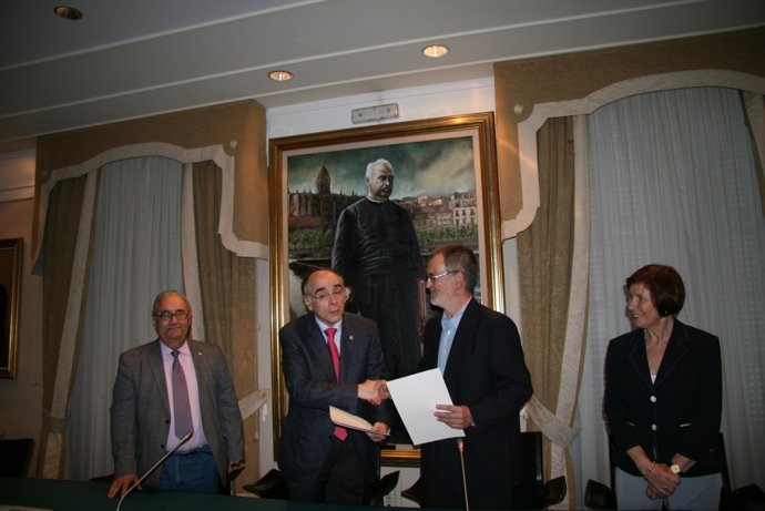 Lankidetzan arituko dira Eusko Ikaskuntza eta Euskaltzaindia