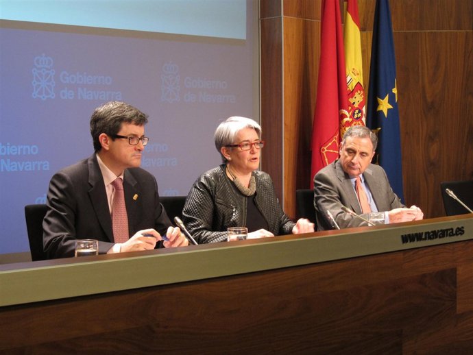 José Iribas, Lourdes Goicoechea y José Antonio Sarría.