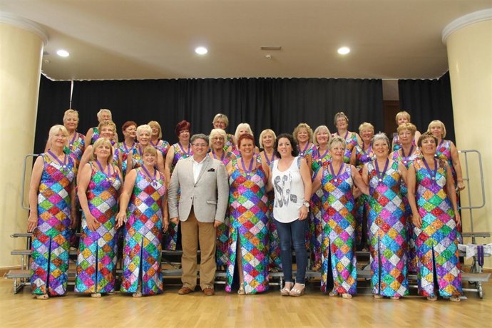 Bastida con coro 'Spangles'