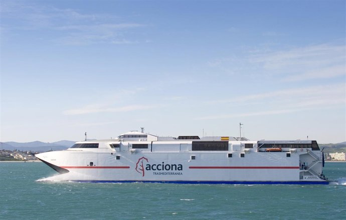 Buque Trasmediterranea