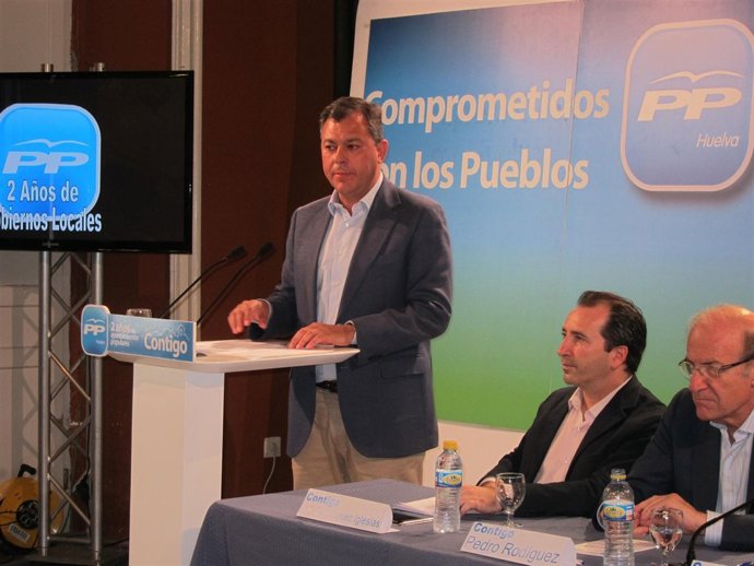 El secretario general del PP-A, José Luis Sanz, en Huelva