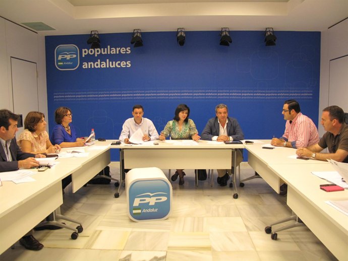 Reunión del PP con ayuntamientos de la Mancomunidad del Bajo Guadalquivir