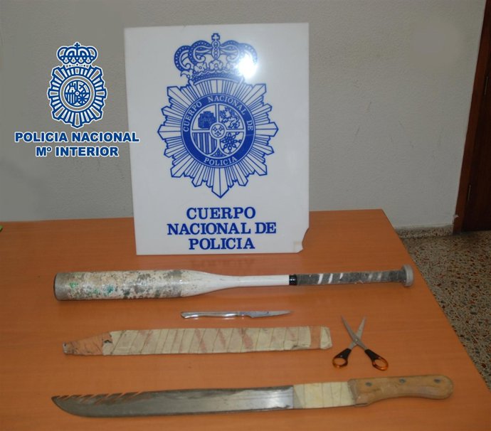 Material requisado por la Policía Nacional