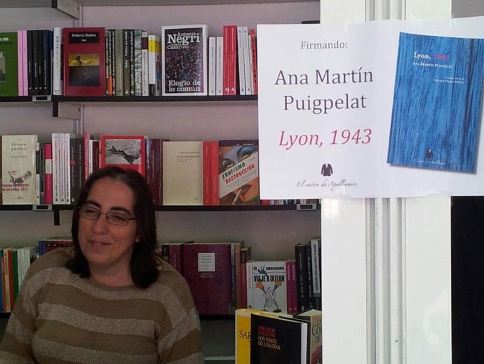 La poeta Ana Martín Puigpelat