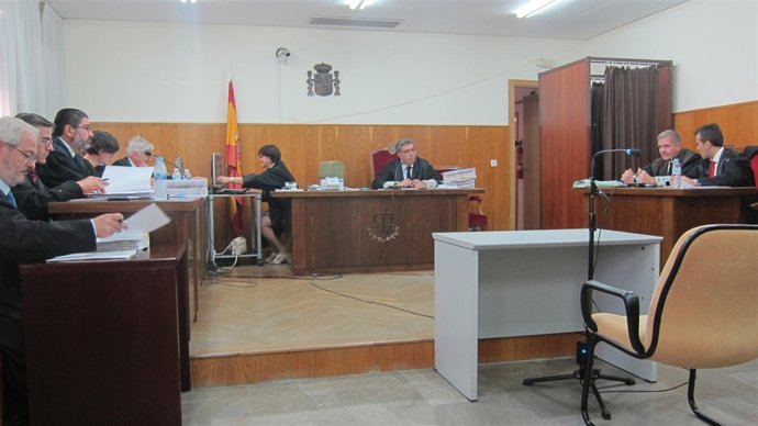 Imagen del juicio por presunta negligencia médica en Huelva.