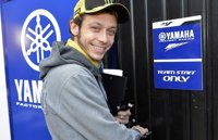 Rossi (Yamaha): "Estoy muy contento por estar delante de todos"