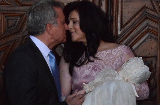 <strong>Ortega Cano</strong> con Ana María y el pequeño José