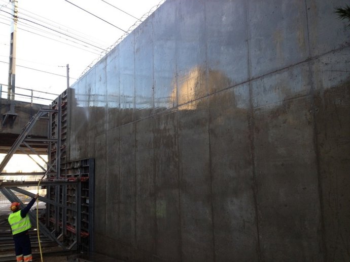 Muro de contención construido en Vandellòs II para mejorar la seguridad