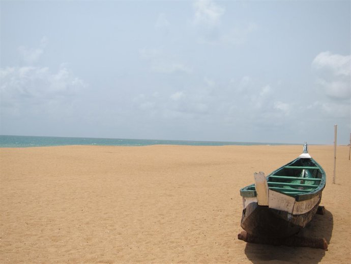 Patera, Inmigración Irregular, Cayuco