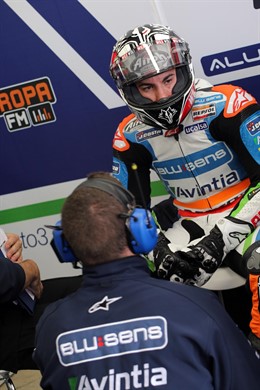 Maverick Viñales piloto Moto3 