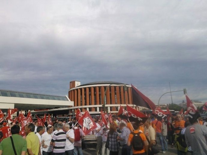 Concentración trabajadores a bordo Renfe