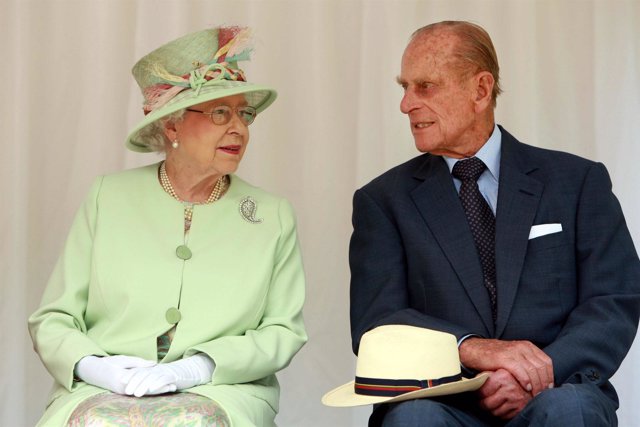 El Duque de Edimburgo y la Reina Isabel II 