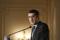 Patxi López acusa a Pere Navarro de crear "conflictos donde no los hay"