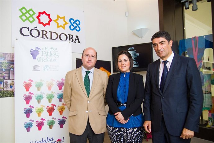 Presentación del punto informaticvo de Córdoba en Museo Thyssen málaga