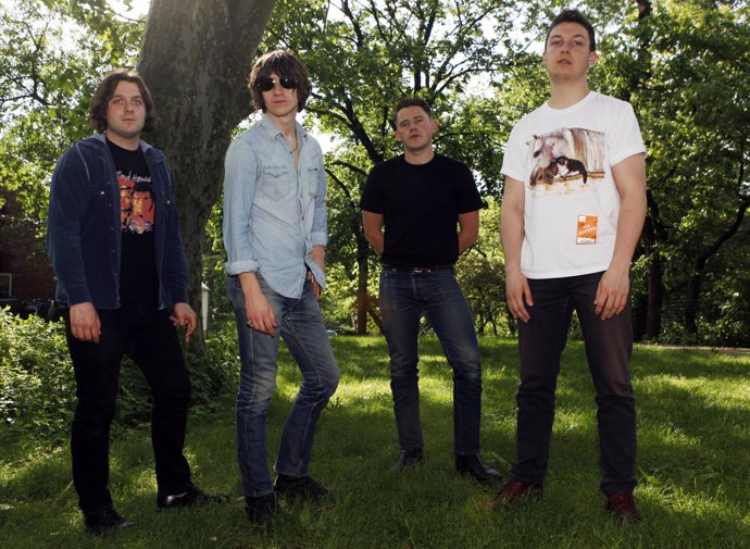 Jamie Cook, Alex Turner, Nick O'malley Y Matt Helders, De Los Arctic Monkeys